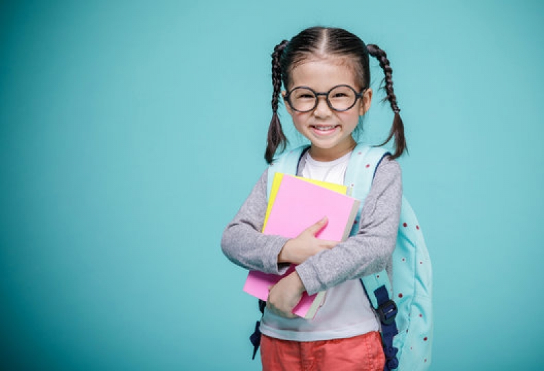 ergonomic school bag in Singapore