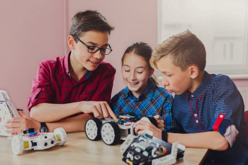 STEM Toys